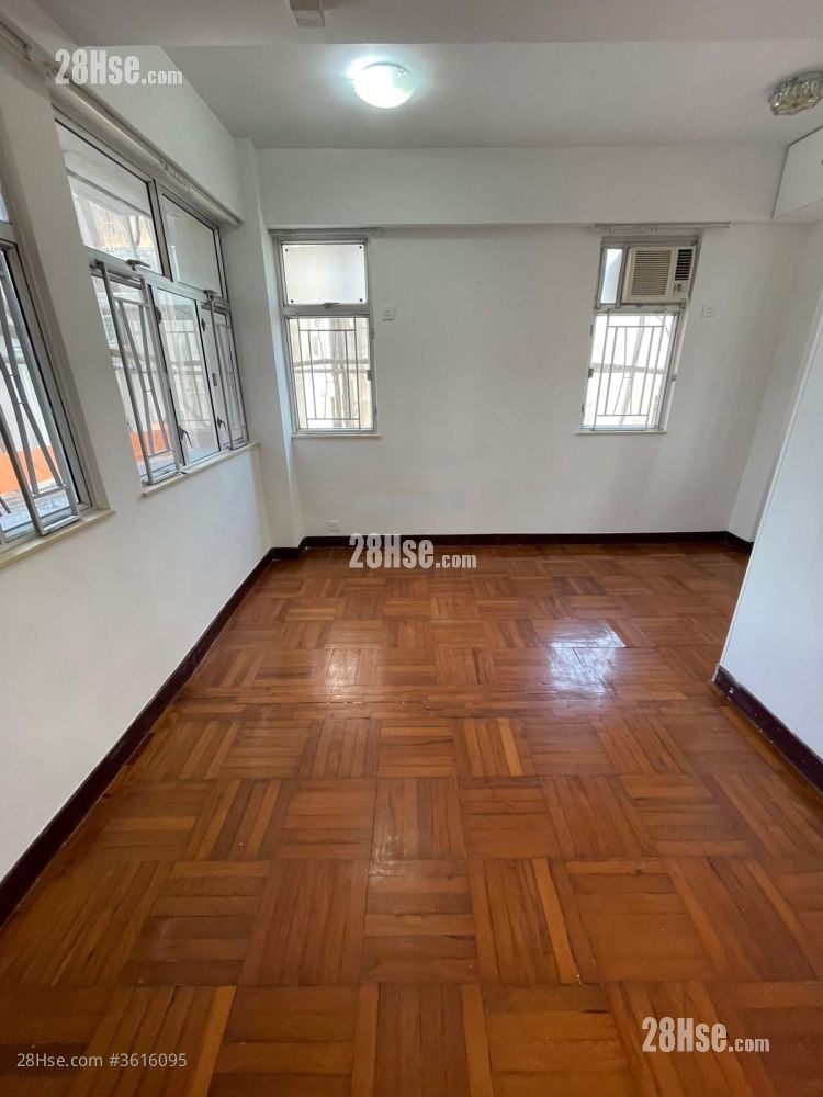 永和大廈 租盤 開放式間隔 , 1 浴室 215 平方呎