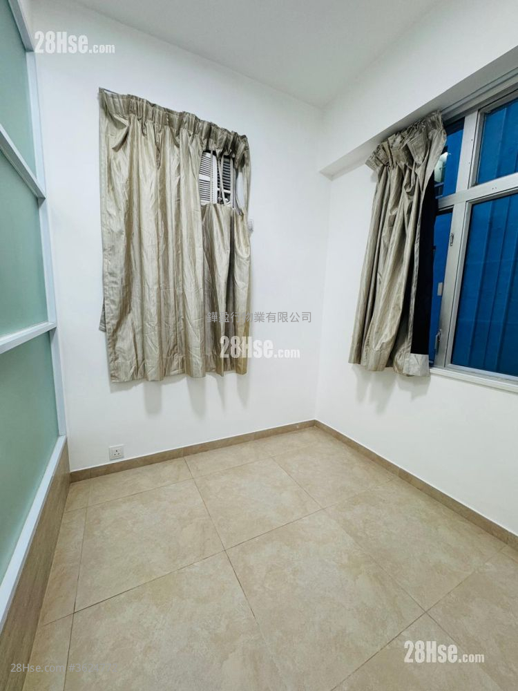 嘉興大廈 租盤 1 房 , 1 浴室 243 平方呎 嘉興大廈 租盤 1 房 , 1 浴室 243 平方呎