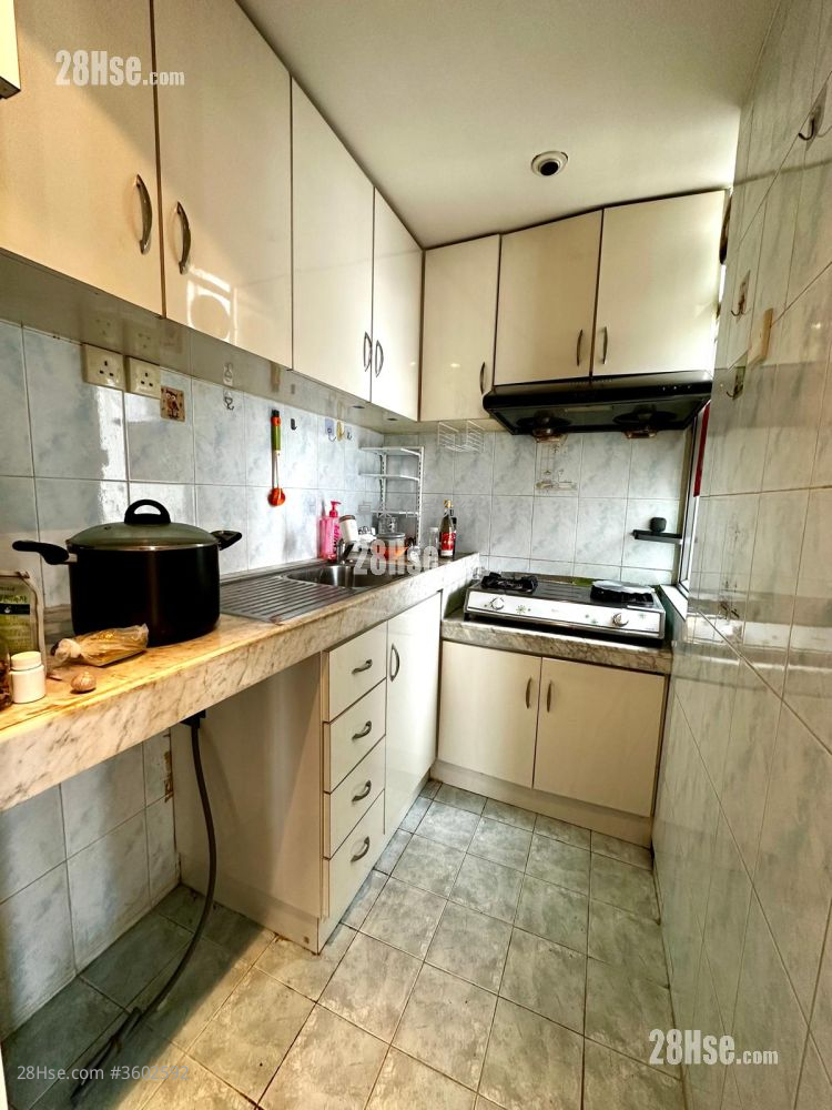 Po Sing Centre Rental 2 Bedrooms , 1 Bathroom 282 ft²