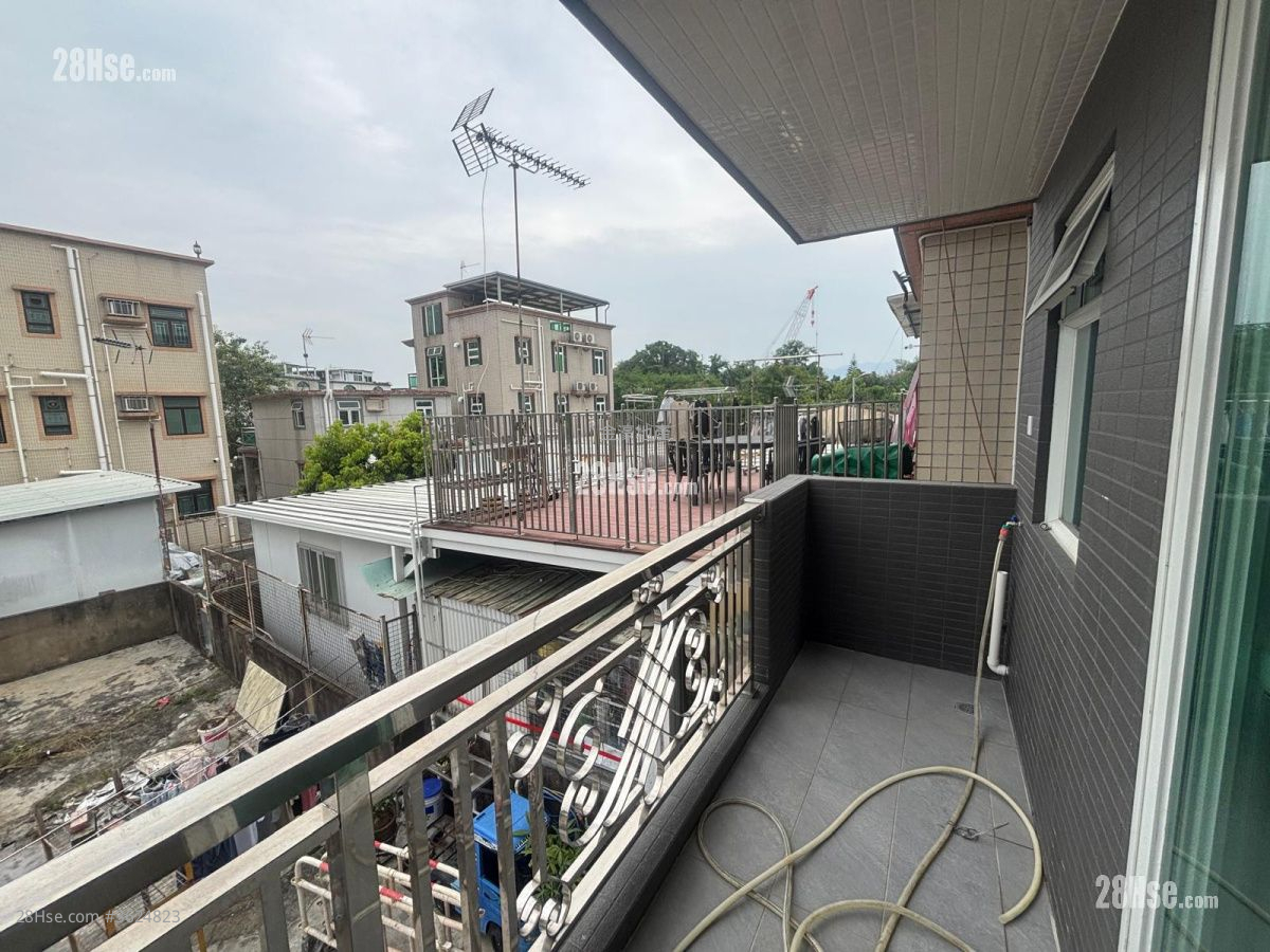 村屋 租盤 3 房 , 1 浴室 700 平方呎 村屋 租盤 3 房 , 1 浴室 700 平方呎