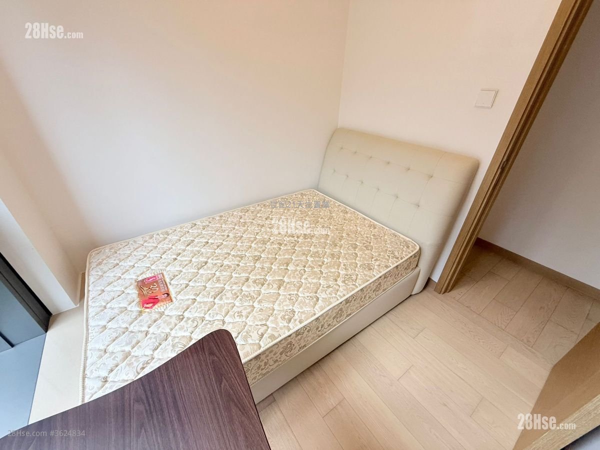 The Bloomsway Rental 3 Bedrooms , 2 Bathrooms 862 ft² The Bloomsway Rental 3 Bedrooms , 2 Bathrooms 862 ft²