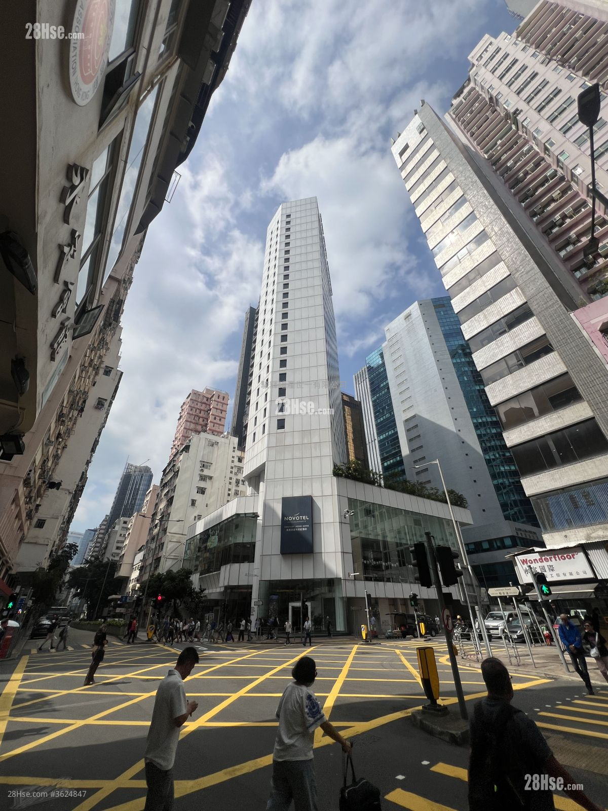 Go Wah Mansion Rental Studio , 1 Bathroom 150 ft² Go Wah Mansion Rental Studio , 1 Bathroom 150 ft²