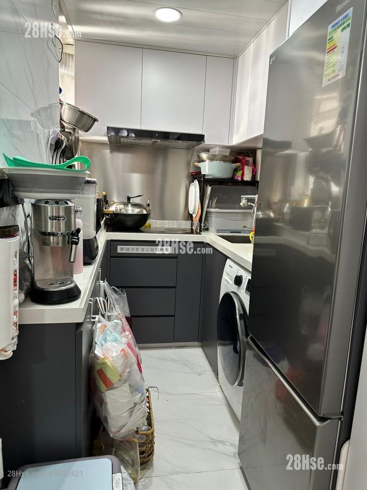 Hoi Lok Court Sell 1 Bedroom , 1 Bathroom 401 ft² Hoi Lok Court Sell 1 Bedroom , 1 Bathroom 401 ft²