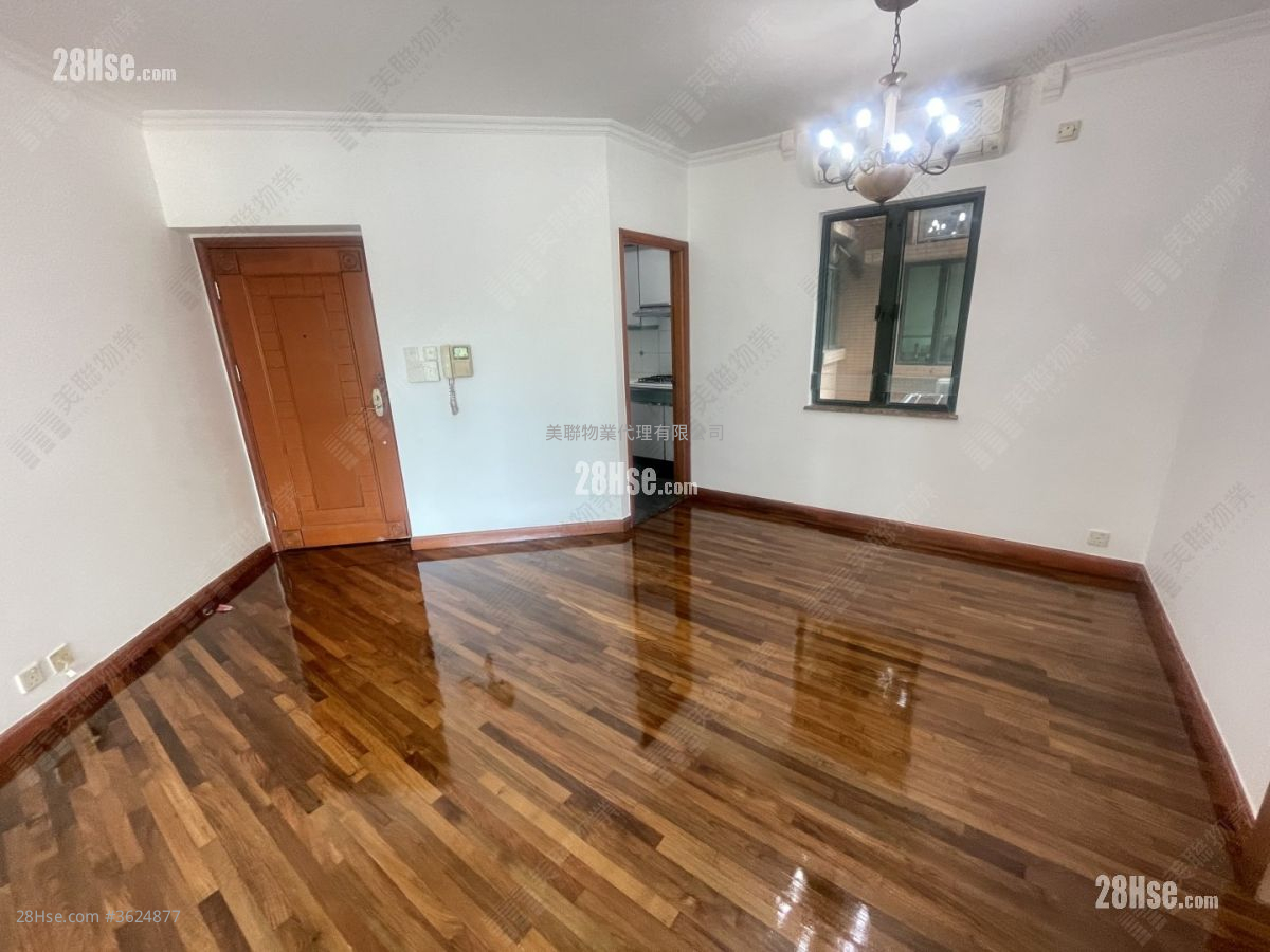 灝景灣 售盤 3 房 , 2 浴室 674 平方呎 灝景灣 售盤 3 房 , 2 浴室 674 平方呎