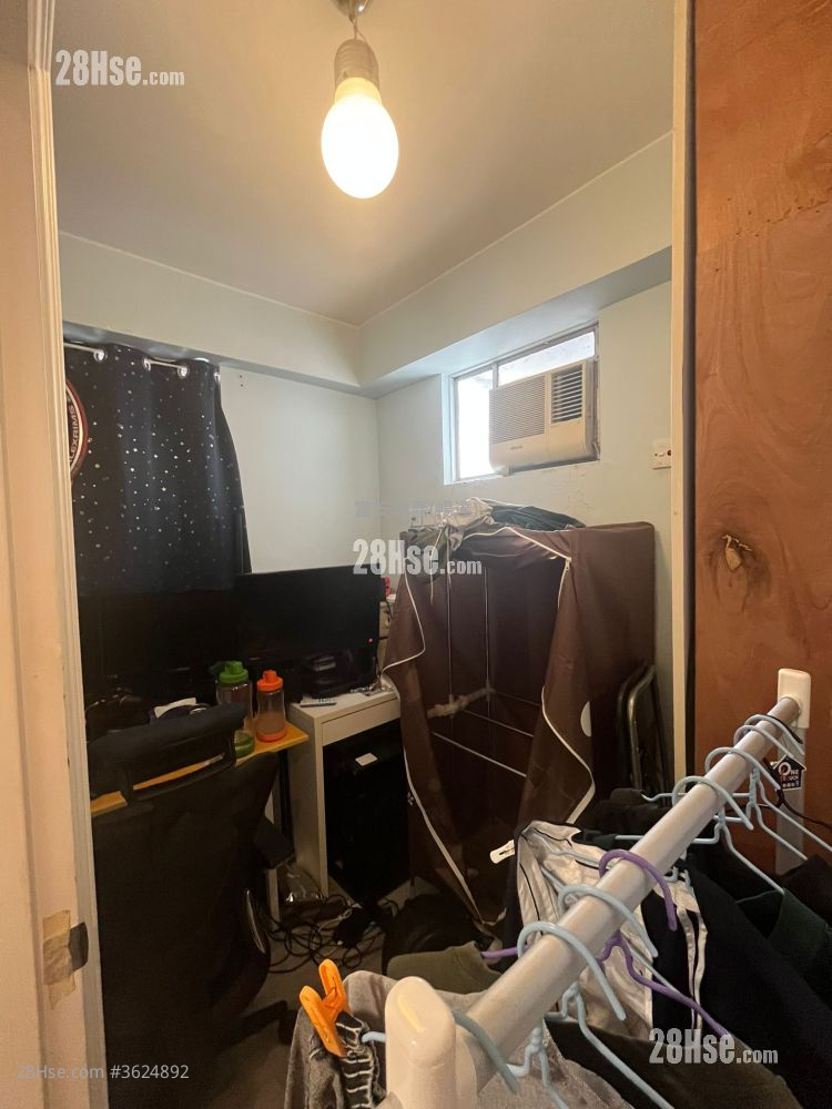 Chevalier Garden Sell 2 Bedrooms , 1 Bathroom 429 ft² Chevalier Garden Sell 2 Bedrooms , 1 Bathroom 429 ft²