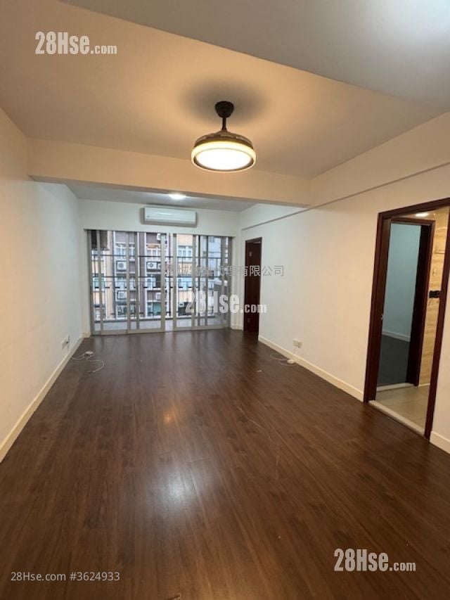 5-7 Ho Man Tin Street Rental 3 Bedrooms , 2 Bathrooms 955 ft² 5-7 Ho Man Tin Street Rental 3 Bedrooms , 2 Bathrooms 955 ft²