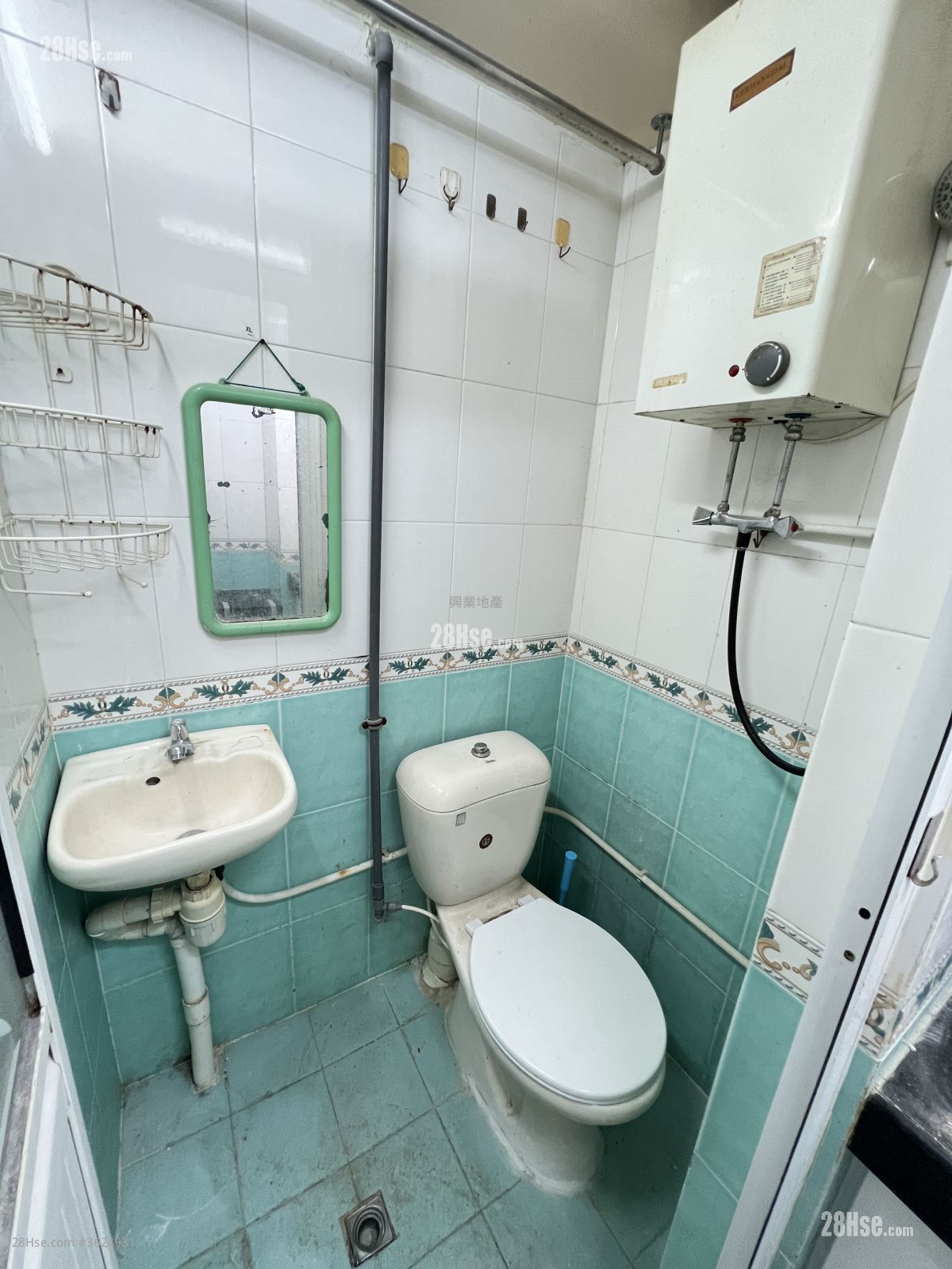 金橋華廈 租盤 開放式間隔 , 1 浴室 150 平方呎 金橋華廈 租盤 開放式間隔 , 1 浴室 150 平方呎