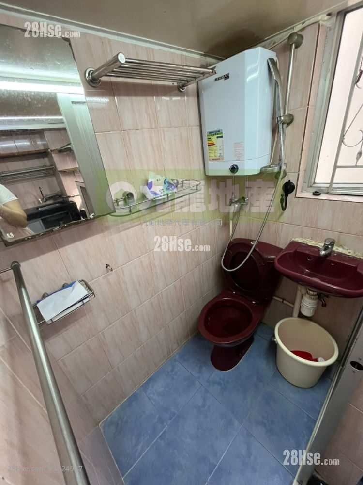 保華大廈 租盤 2 房 , 1 浴室 306 平方呎 保華大廈 租盤 2 房 , 1 浴室 306 平方呎