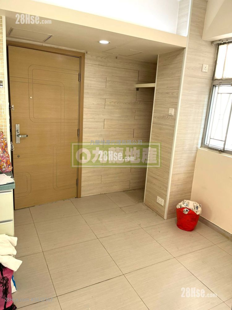 Chi Tat Building Rental 1 Bedroom , 1 Bathroom 234 ft² Chi Tat Building Rental 1 Bedroom , 1 Bathroom 234 ft²