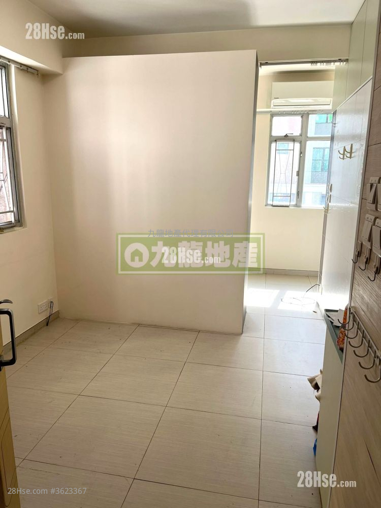Chi Tat Building Rental 1 Bedroom , 1 Bathroom 234 ft² Chi Tat Building Rental 1 Bedroom , 1 Bathroom 234 ft²