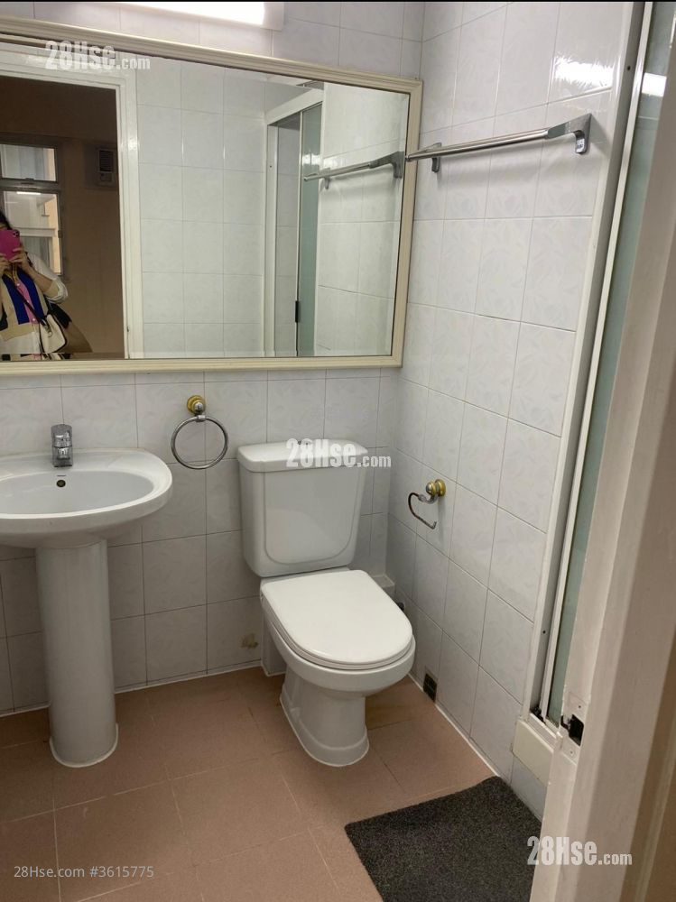 正大花園 售盤 3 房 , 2 浴室 779 平方呎 正大花園 售盤 3 房 , 2 浴室 779 平方呎