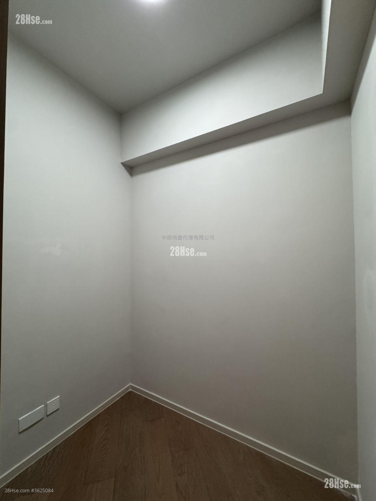 柏傲莊 租盤 3 房 , 2 浴室 632 平方呎 柏傲莊 租盤 3 房 , 2 浴室 632 平方呎