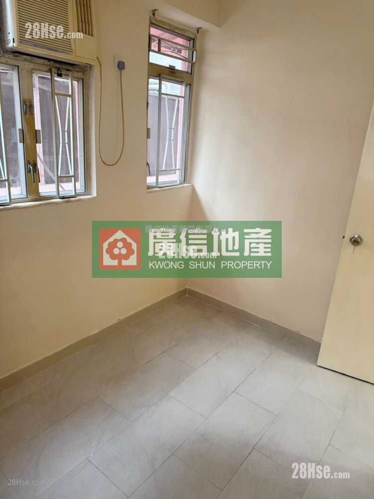 Lai Tong Building Rental 2 Bedrooms , 1 Bathroom 304 ft² Lai Tong Building Rental 2 Bedrooms , 1 Bathroom 304 ft²