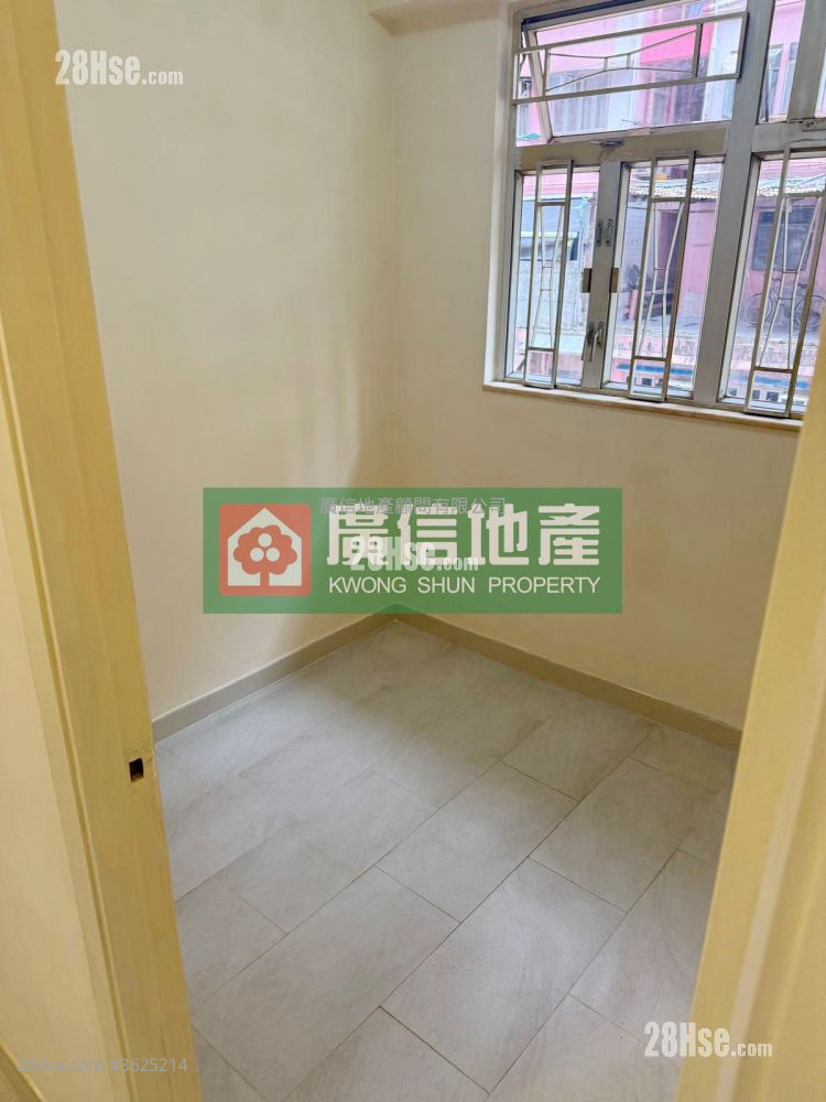 Lai Tong Building Rental 2 Bedrooms , 1 Bathroom 304 ft² Lai Tong Building Rental 2 Bedrooms , 1 Bathroom 304 ft²