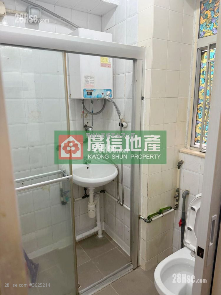 Lai Tong Building Rental 2 Bedrooms , 1 Bathroom 304 ft² Lai Tong Building Rental 2 Bedrooms , 1 Bathroom 304 ft²
