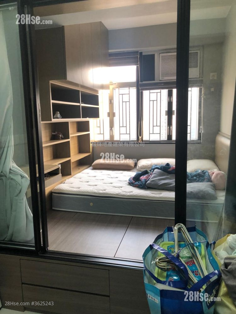 Wah Tak Building Sell 189 ft² Wah Tak Building Sell 189 ft²