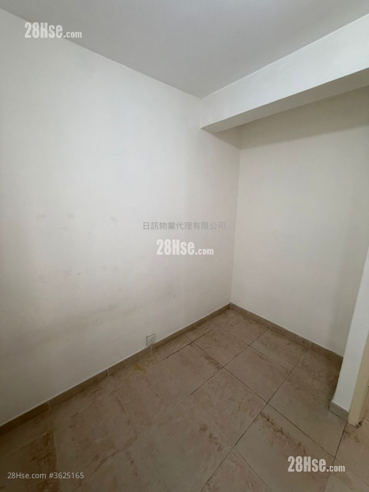 海濱花園 租盤 2 房 , 1 浴室 422 平方呎 海濱花園 租盤 2 房 , 1 浴室 422 平方呎