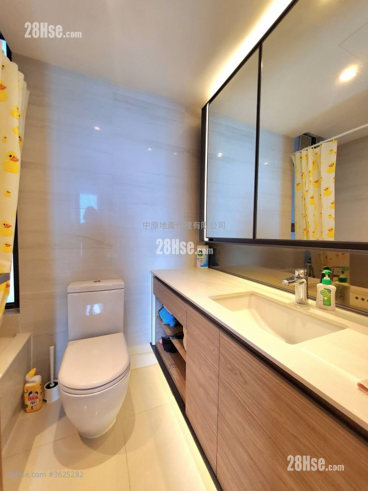 The Bloomsway Sell 3 Bedrooms 891 ft² The Bloomsway Sell 3 Bedrooms 891 ft²