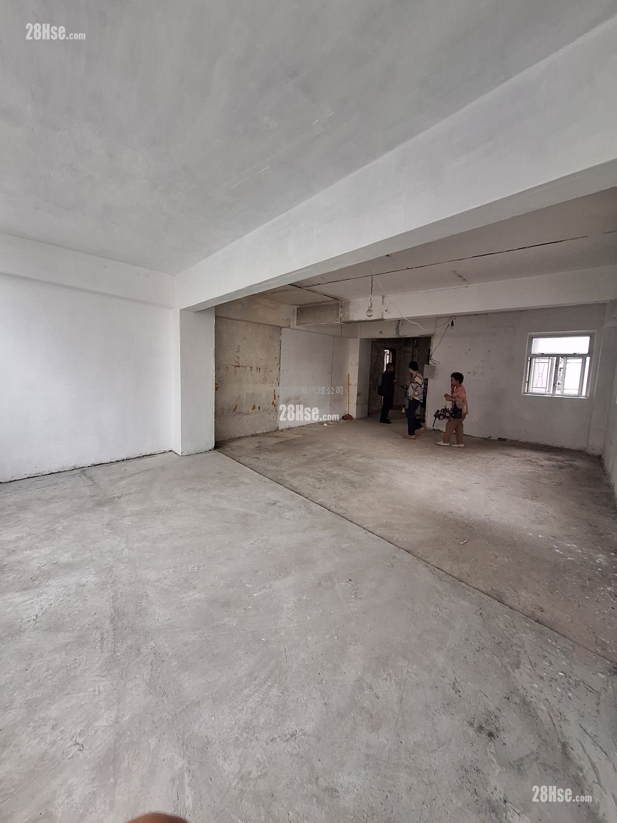 五聯大廈 售盤 開放式間隔 725 平方呎