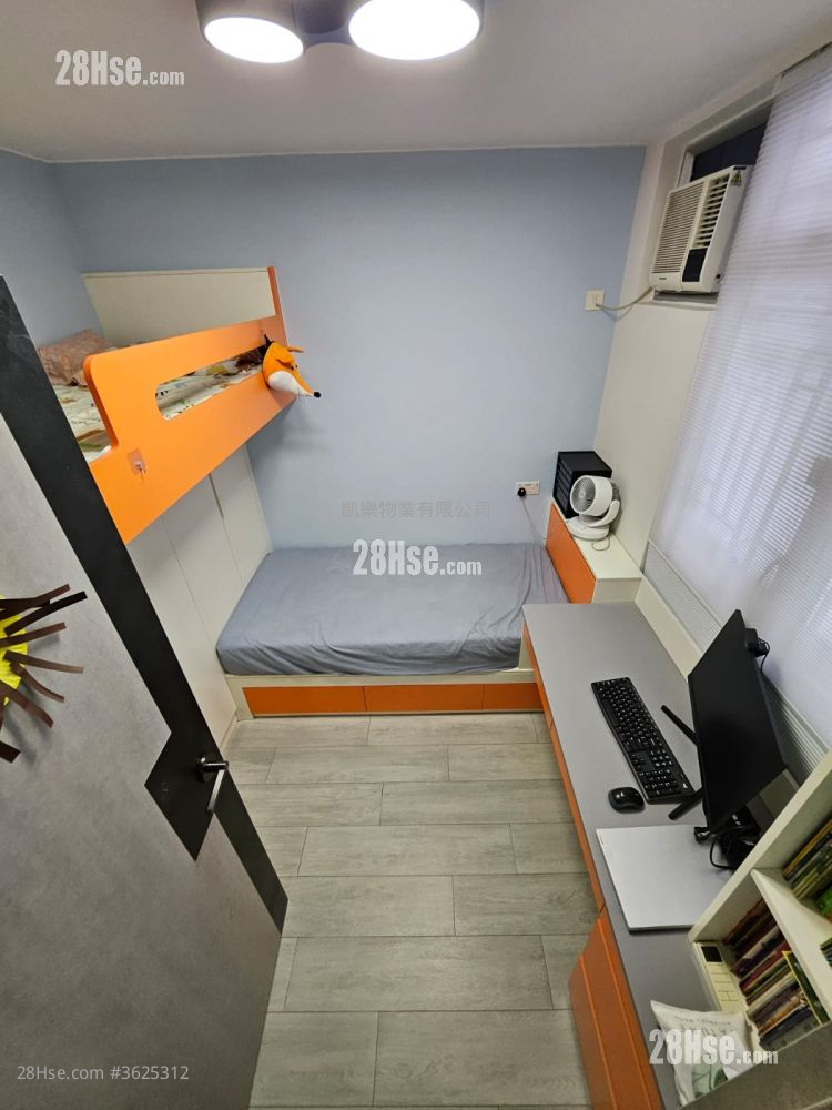 Hoi Lok Court Sell 2 Bedrooms , 1 Bathroom 473 ft² Hoi Lok Court Sell 2 Bedrooms , 1 Bathroom 473 ft²