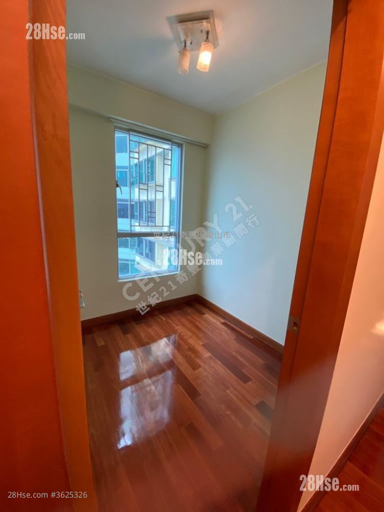 迎濤灣 租盤 3 房 , 2 浴室 736 平方呎 迎濤灣 租盤 3 房 , 2 浴室 736 平方呎