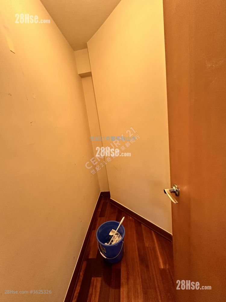 迎濤灣 租盤 3 房 , 2 浴室 736 平方呎 迎濤灣 租盤 3 房 , 2 浴室 736 平方呎