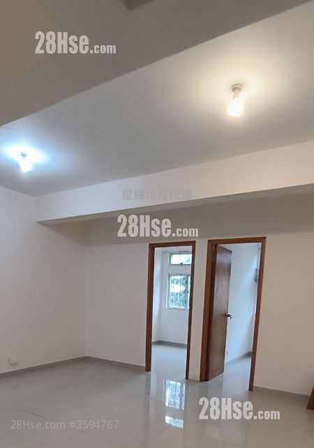 坤成樓 租盤 2 房 , 1 浴室 450 平方呎