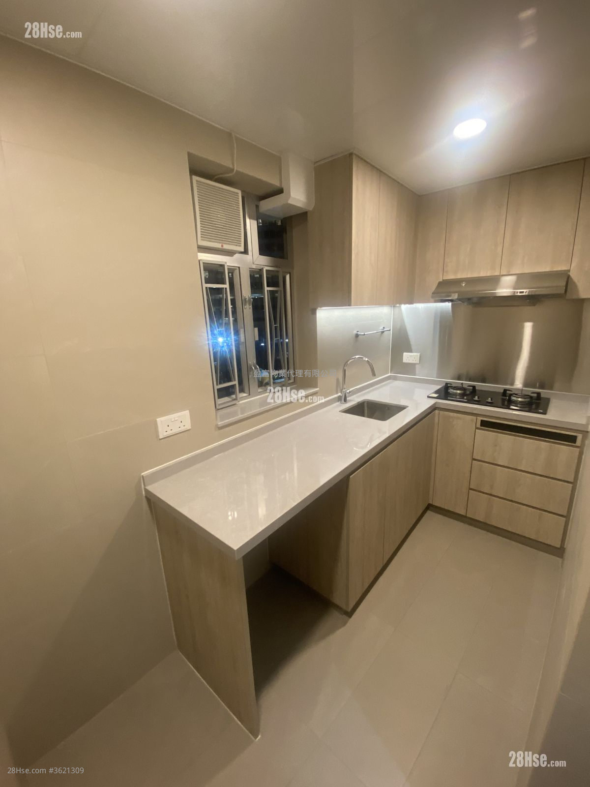 Wing Cheung Mansion Rental 1 Bedroom , 1 Bathroom 499 ft² Wing Cheung Mansion Rental 1 Bedroom , 1 Bathroom 499 ft²