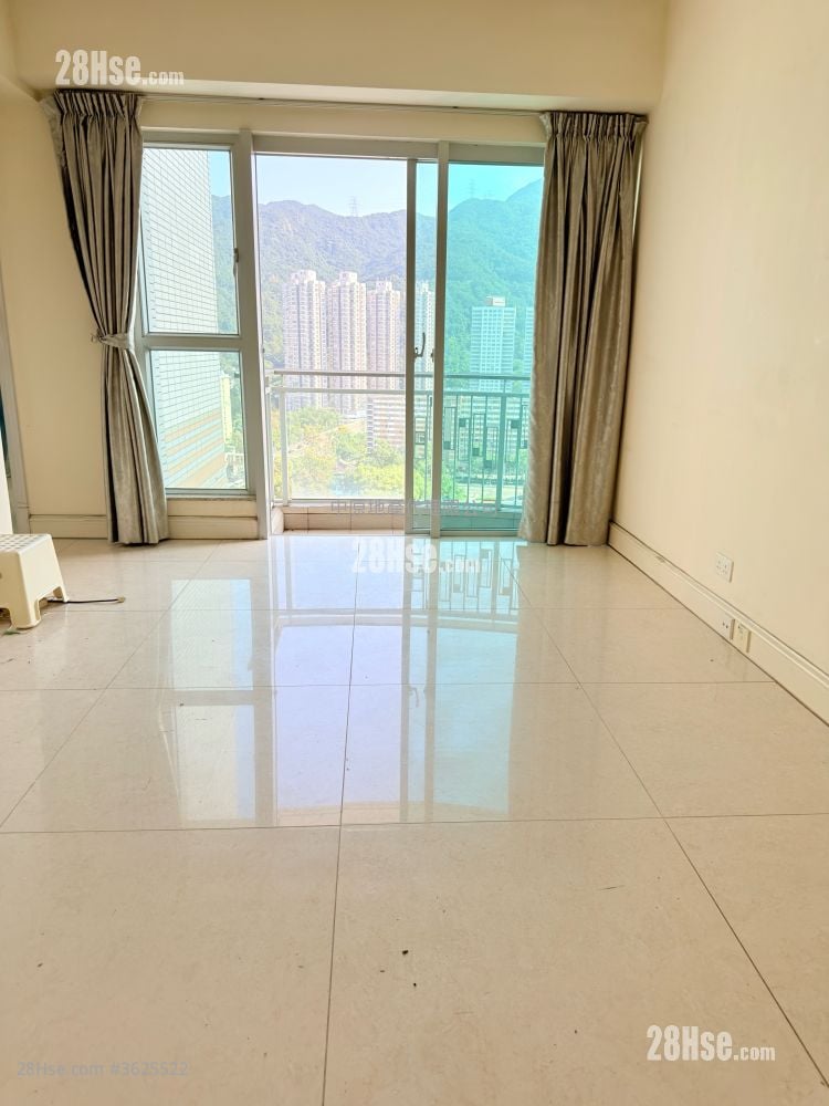 Festival City Sell 3 Bedrooms , 2 Bathrooms 752 ft²