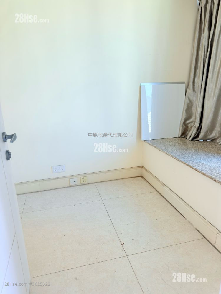 Festival City Sell 3 Bedrooms , 2 Bathrooms 752 ft² Festival City Sell 3 Bedrooms , 2 Bathrooms 752 ft²