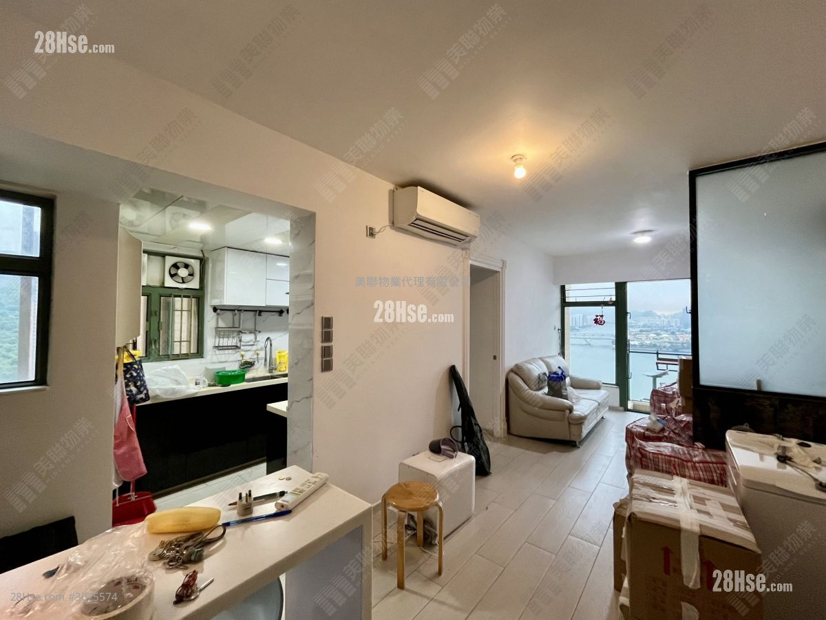 Ocean View Sell 3 Bedrooms , 2 Bathrooms 687 ft²