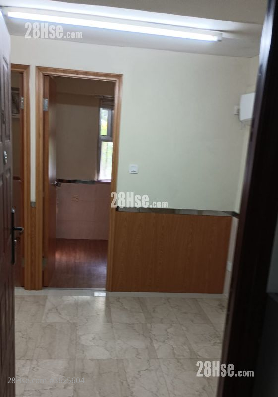 牛皮沙 租盤 250 平方呎