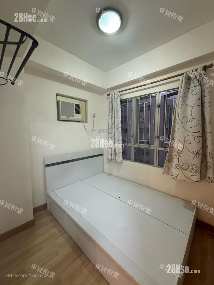 荃德花園 租盤 1 房 340 平方呎 荃德花園 租盤 1 房 340 平方呎