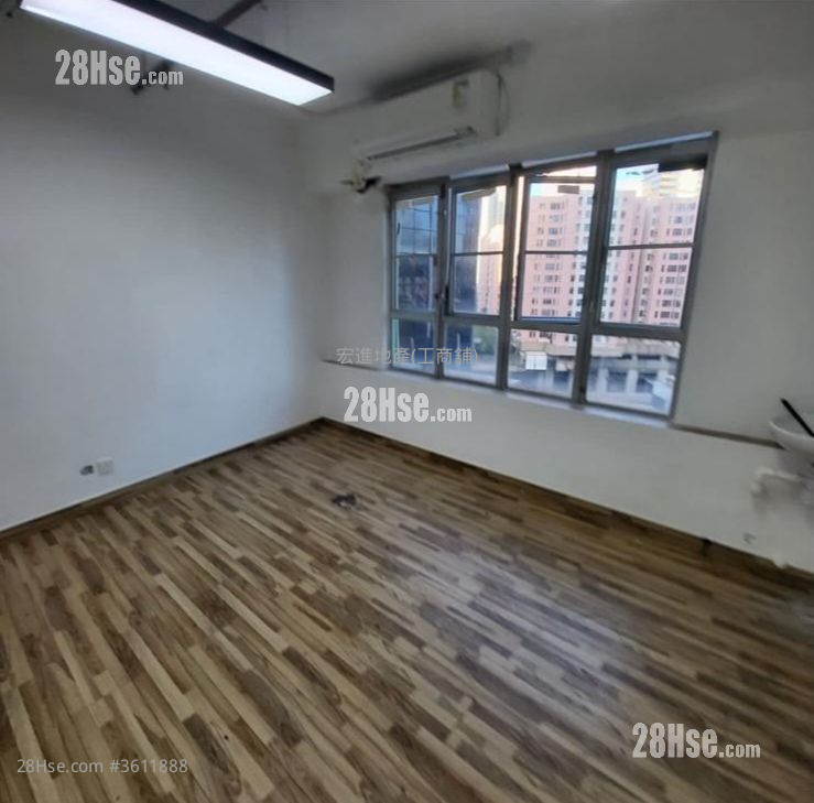 Fuk Hong Industrial Building Rental 160 ft²