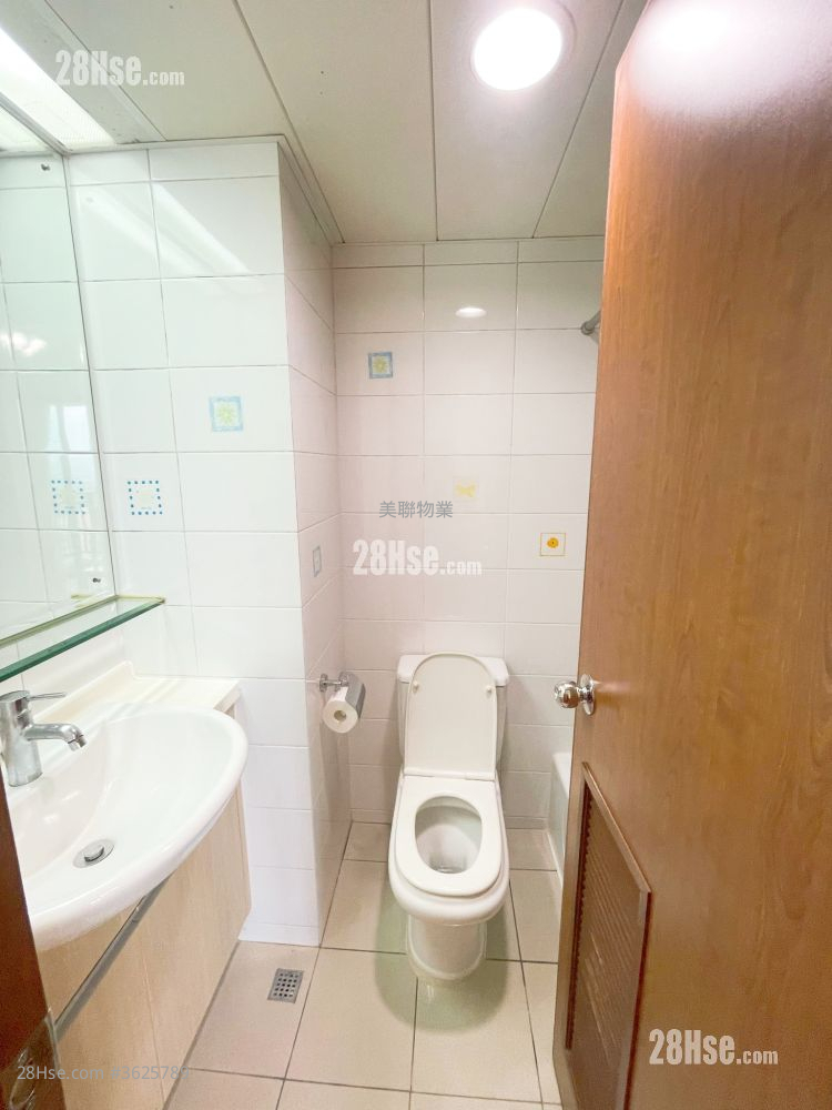 Royal Green Sell 2 Bedrooms , 1 Bathroom 415 ft² Royal Green Sell 2 Bedrooms , 1 Bathroom 415 ft²