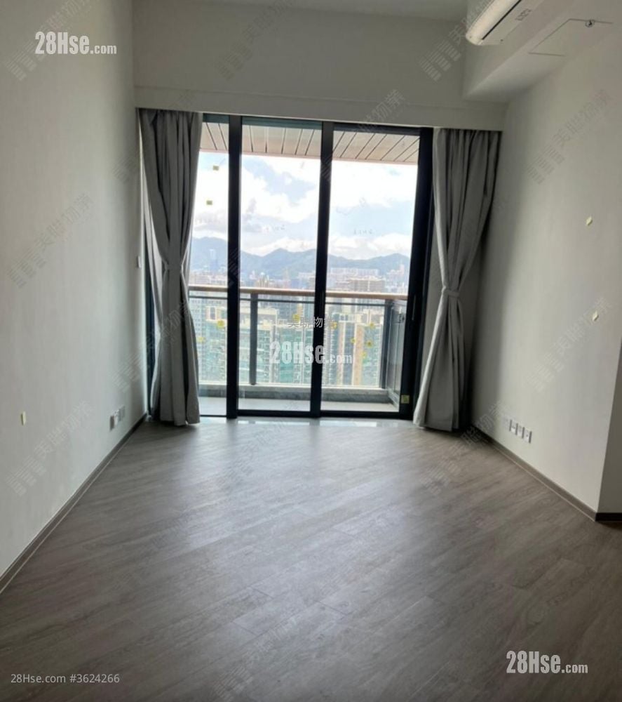 Cullinan Sky Sell 4 Bedrooms , 1 Bathroom 909 ft² Cullinan Sky Sell 4 Bedrooms , 1 Bathroom 909 ft²