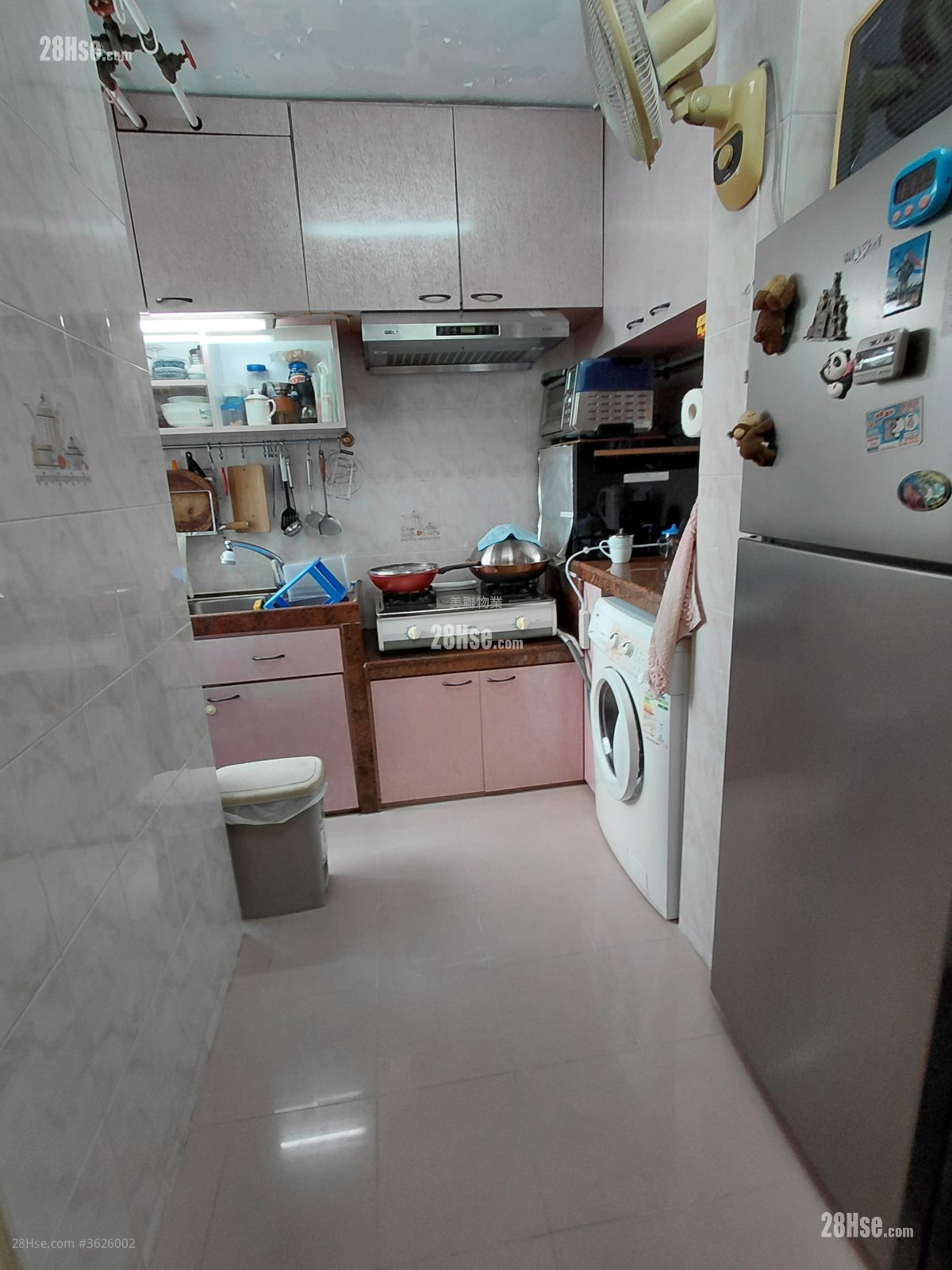 King Shing Court Sell 2 Bedrooms , 1 Bathroom 538 ft² King Shing Court Sell 2 Bedrooms , 1 Bathroom 538 ft²