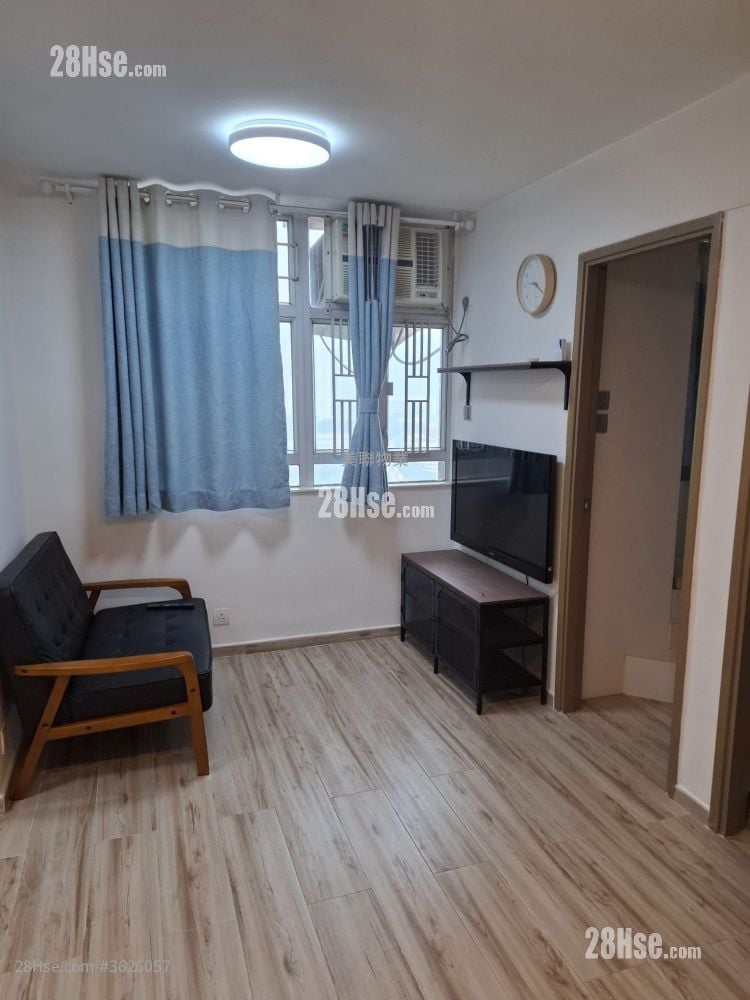 Ching Wah Court Rental 351 ft²