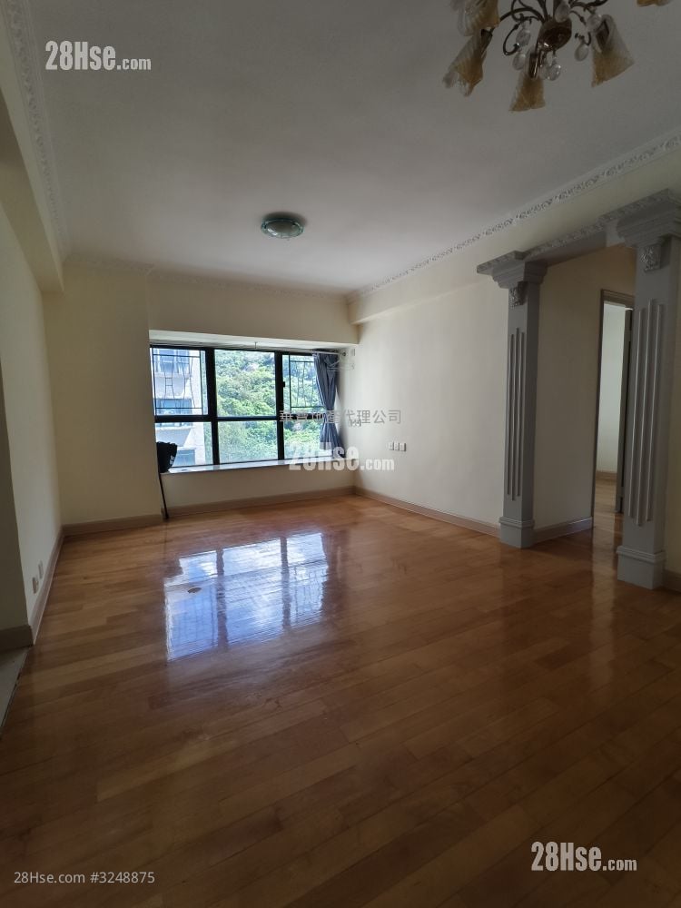 冠峰園 售盤 2 房 , 1 浴室 580 平方呎