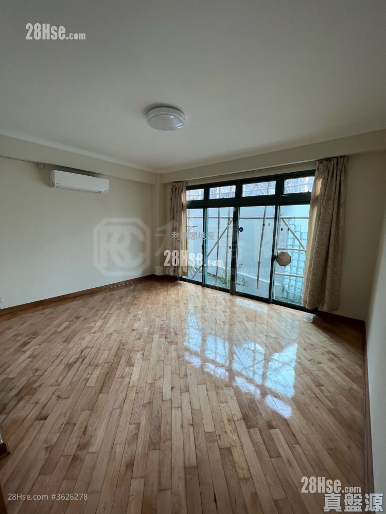 Belair Villa Sell 5+ Bedrooms , 4 Bathrooms 2,150 ft²