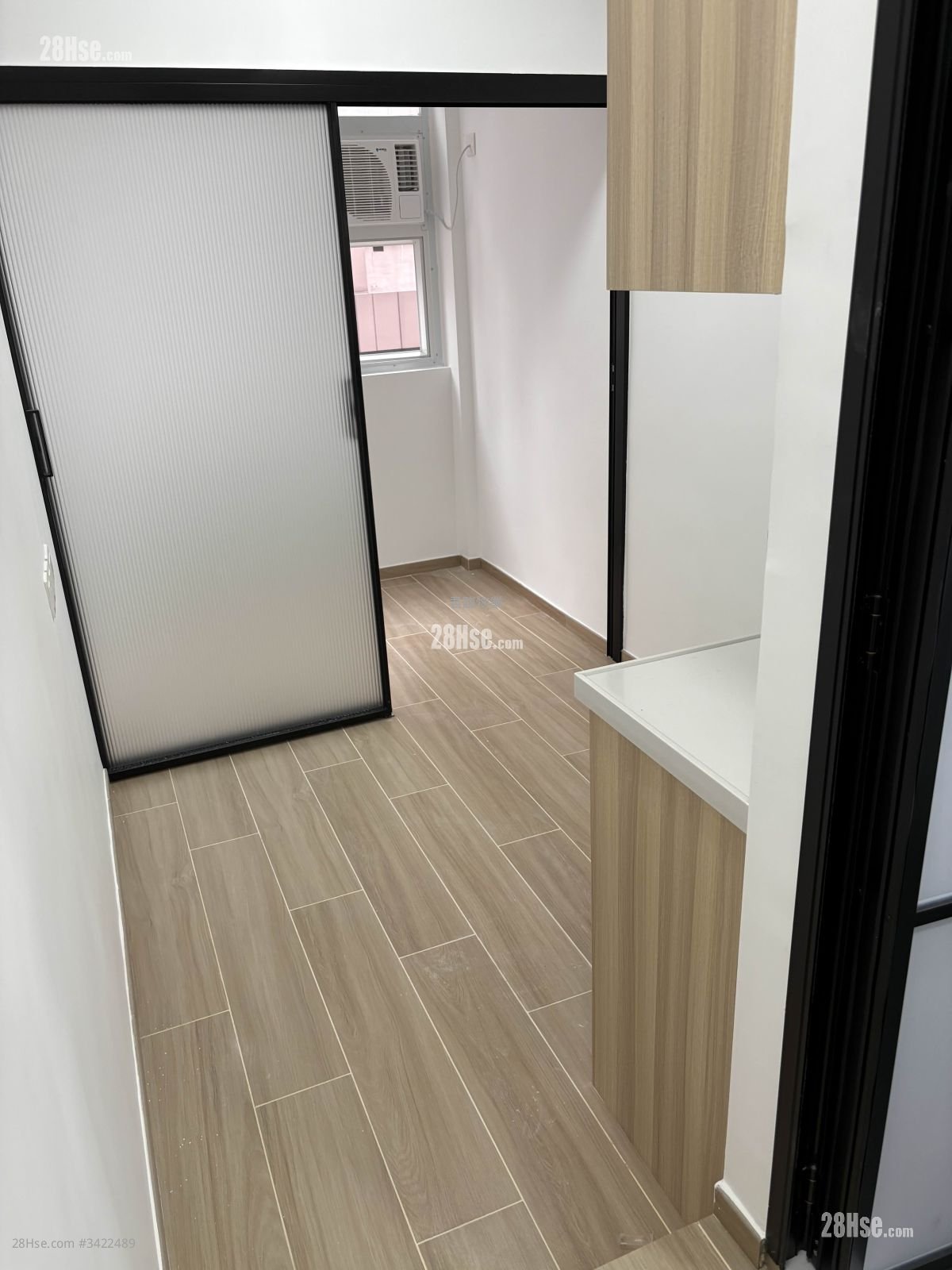 華豐大廈 租盤 1 房 , 1 浴室 150 平方呎