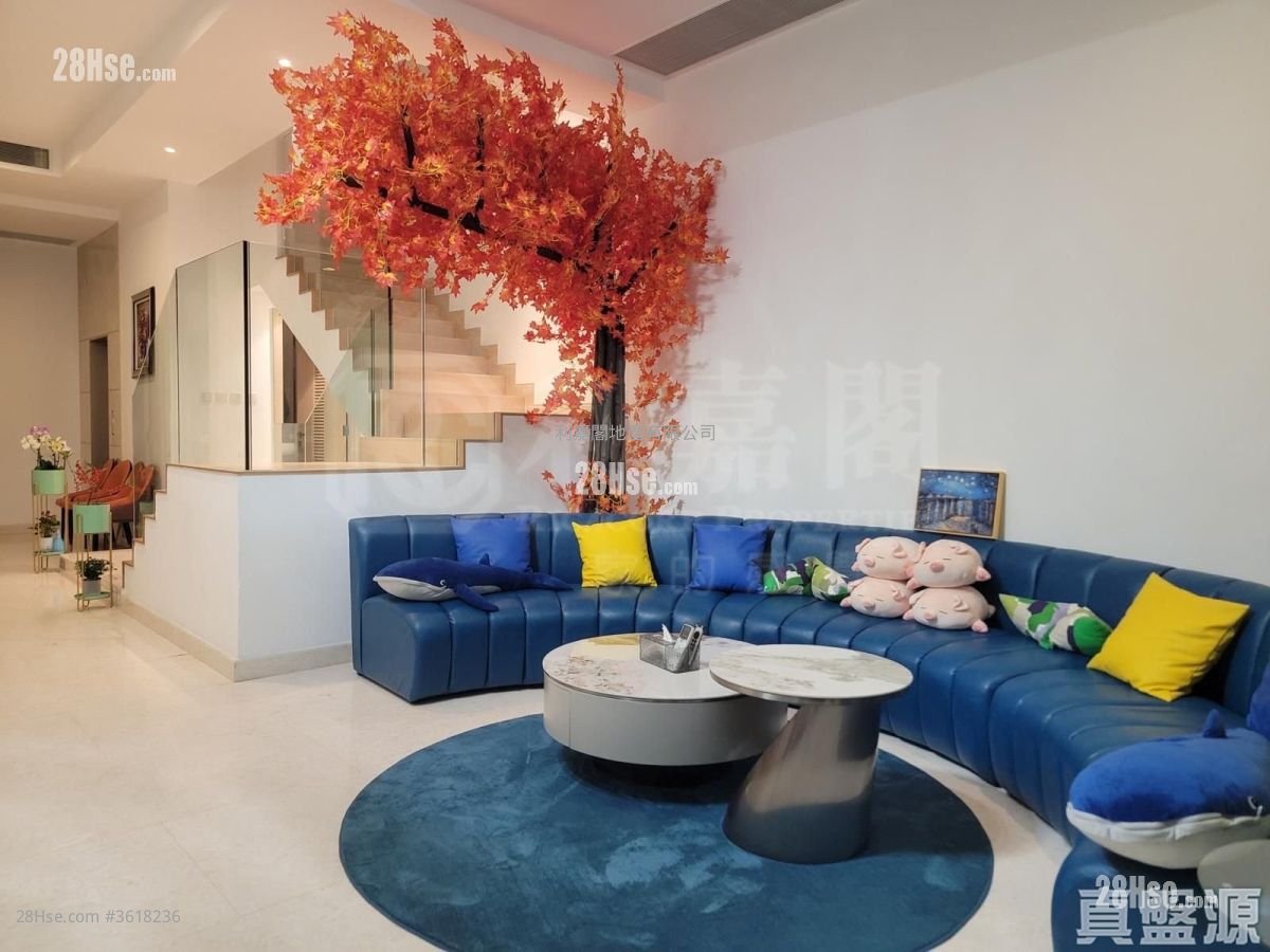 Phase I Of Park Villa Sell 5+ Bedrooms , 5+ Bathrooms 3,493 ft²