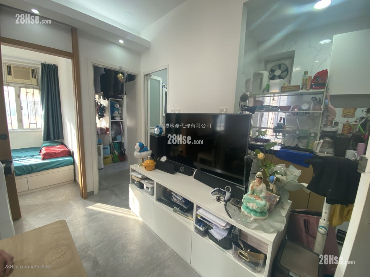 Fu Ho Building Sell 282 ft²