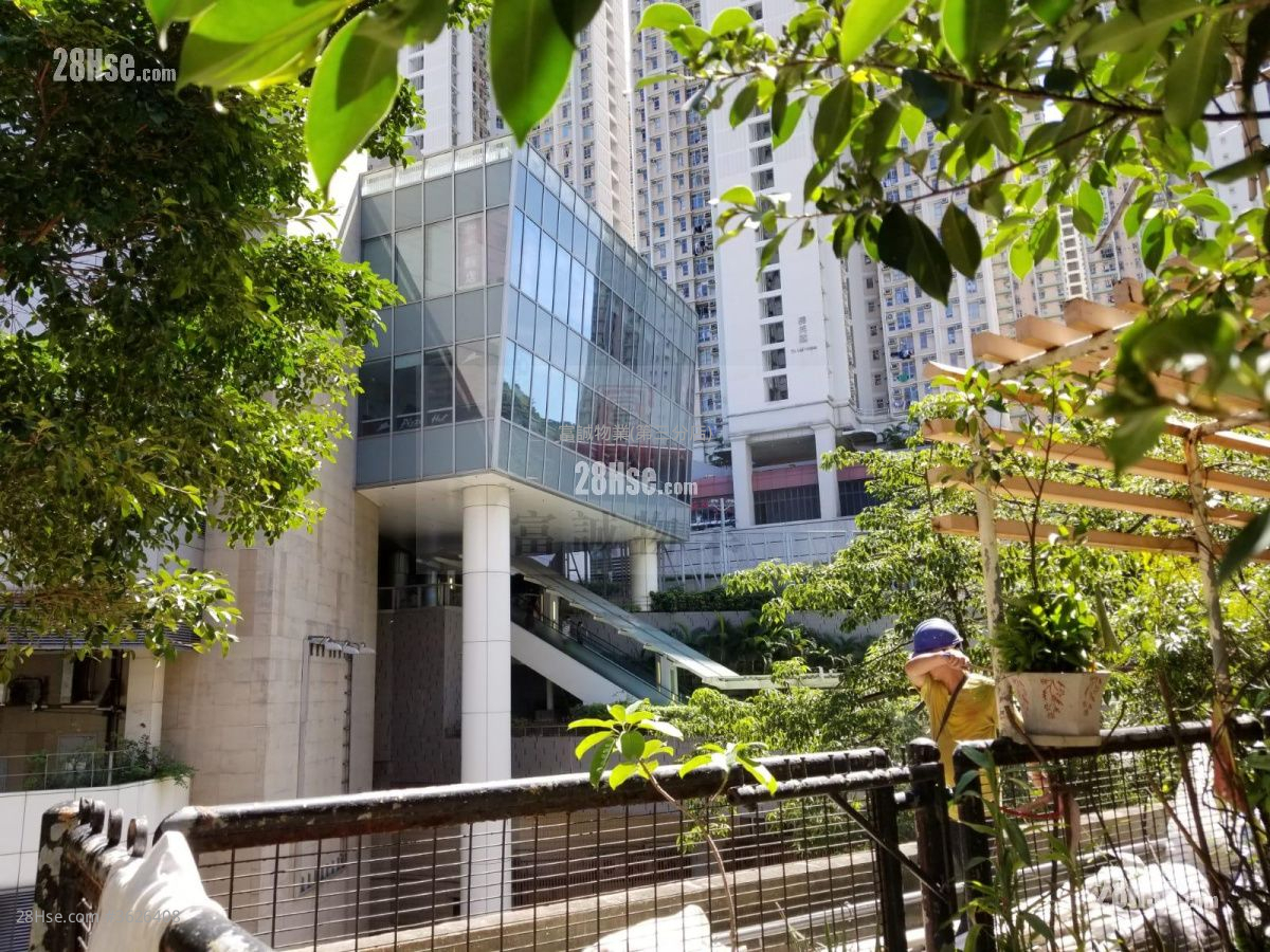 Yau Tong Centre Sell 2 Bedrooms , 1 Bathroom 404 ft²