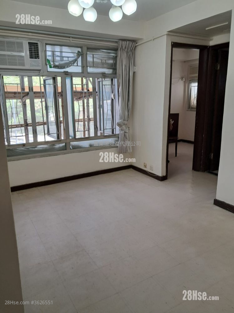 Ching Lai Court Rental 2 Bedrooms , 1 Bathroom 411 ft²