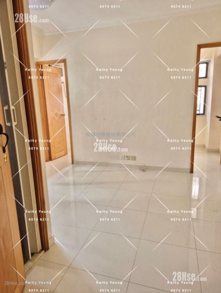 Quality Tower Sell 2 Bedrooms , 1 Bathroom 266 ft²