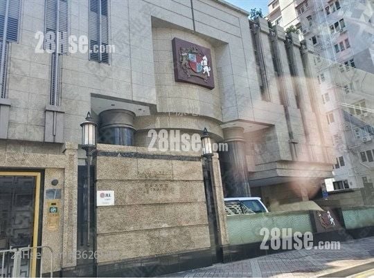 Grand Excelsior Sell 2 Bedrooms , 2 Bathrooms 676 ft²