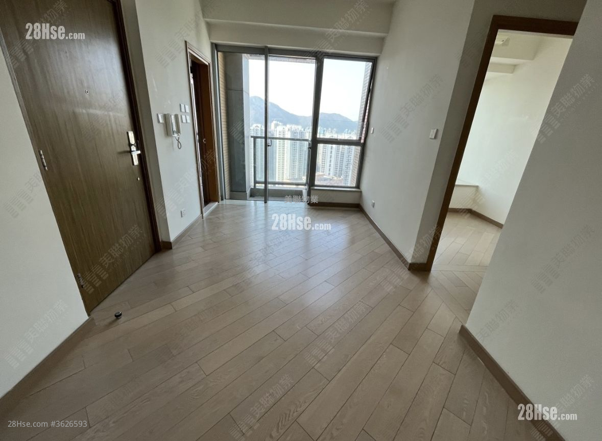 Century Gateway Sell 2 Bedrooms , 1 Bathroom 474 ft²