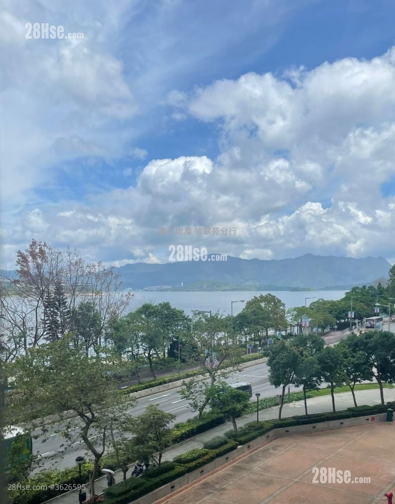 Kam Tai Court Sell 3 Bedrooms , 2 Bathrooms 650 ft²