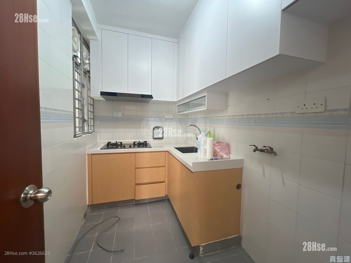 Metropolis Plaza Sell 2 Bedrooms , 1 Bathroom 405 ft² Metropolis Plaza Sell 2 Bedrooms , 1 Bathroom 405 ft²